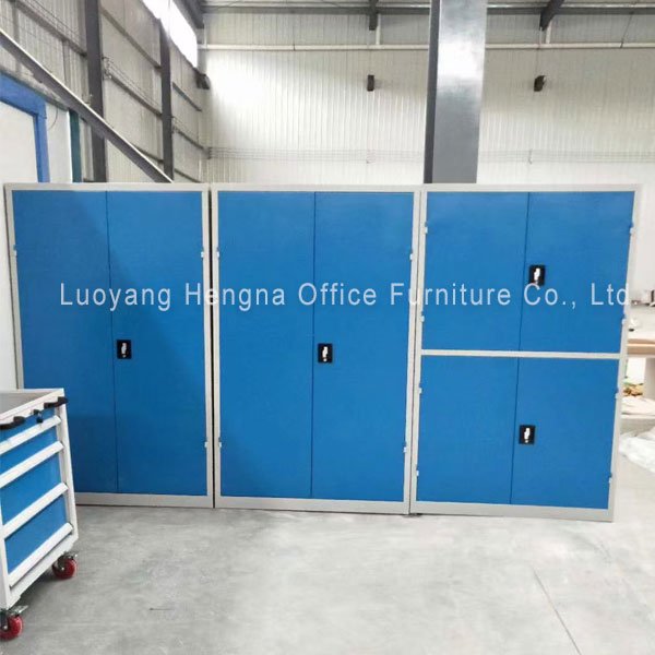 1800×1000×500mm tool cabinet next to CNC lathe in machine shop